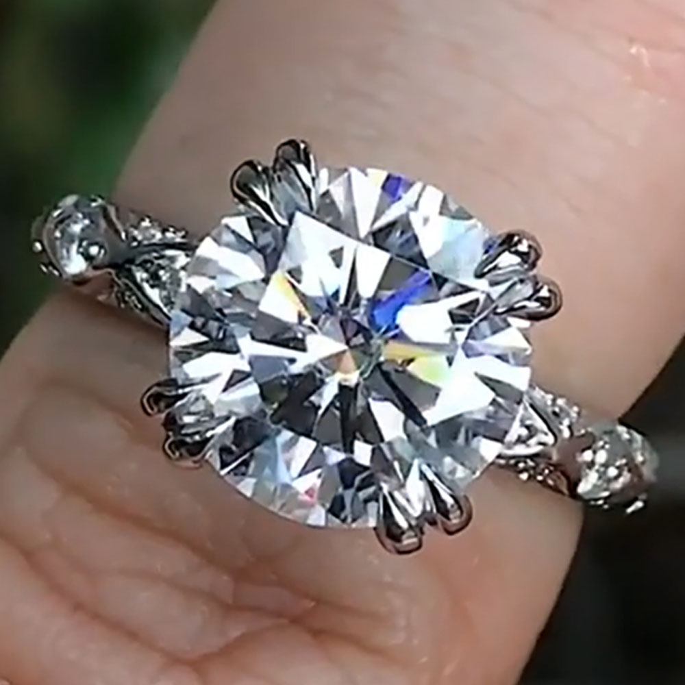 Moissanite Engagement Ring 1 Carat - Custom Real Platinum PT950 Women Wedding