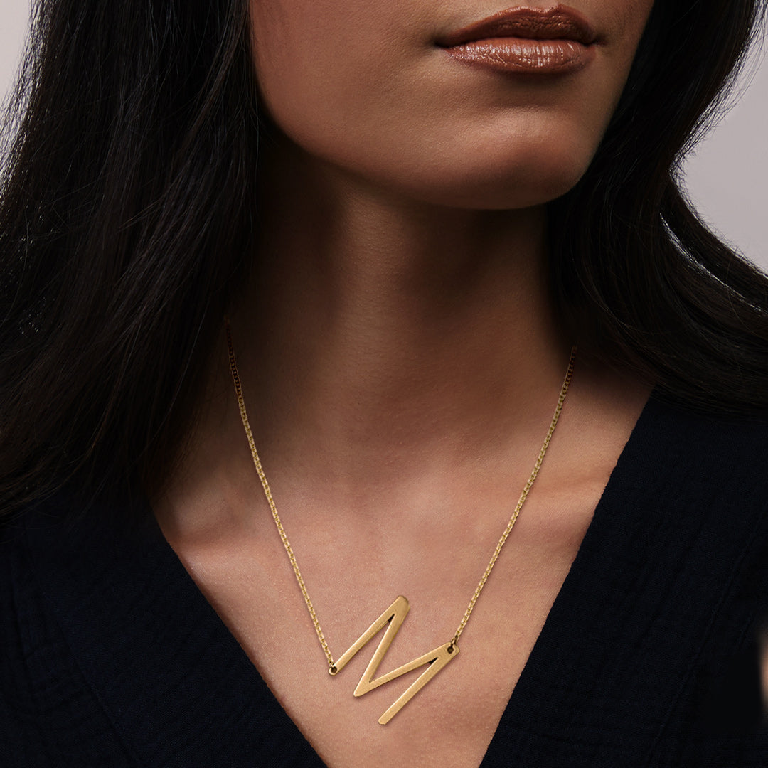 Statement Initial Necklace Per - Initial Letter Necklace 18K Gold ulasan dan harga