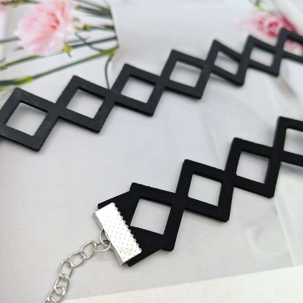 VALORANT Clove Necklace Pendan - Anime Pendant Necklace ulasan dan harga