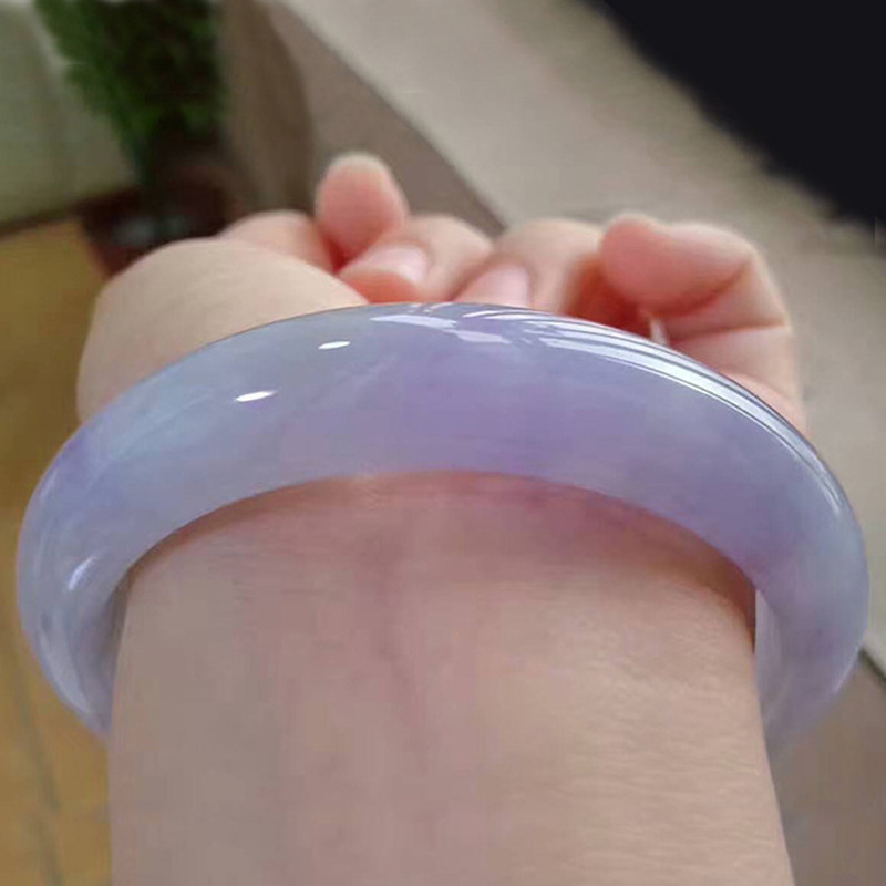 Natural , old mine Burmese jad - Bracelets ulasan dan harga
